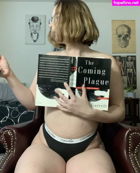 Suzannasmiles OnlyFans Thumbnail #t0zPHhLVEJ