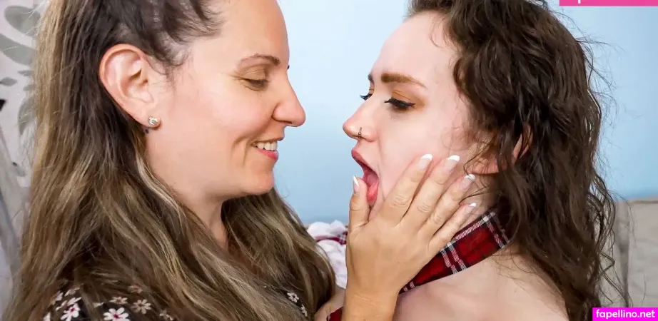 Suzanne Ferrari OnlyFans Thumbnail #S6UX1EfByH