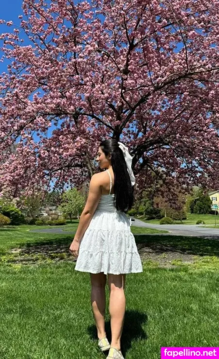 Suzanne Roy OnlyFans Thumbnail #WrsjUBmMcf