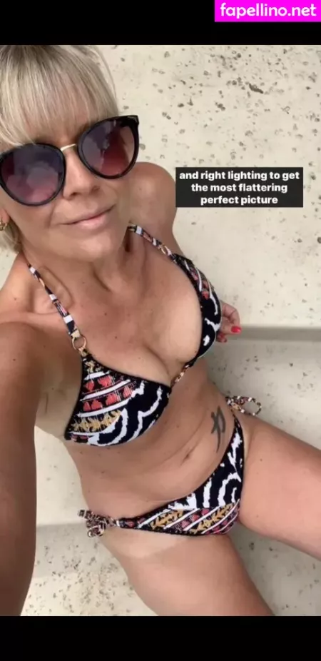 Suzanne Shaw OnlyFans Thumbnail #YOLO9ftuwg