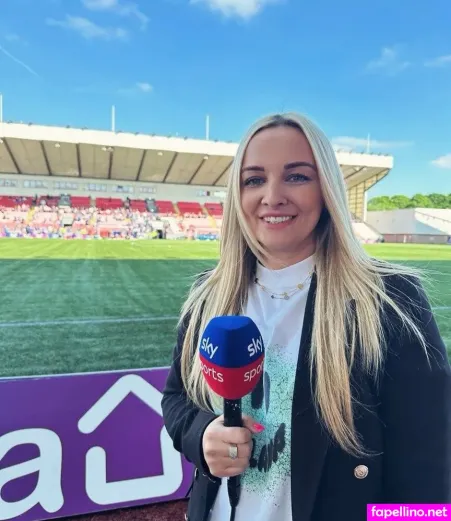 Suzanne Winters OnlyFans Thumbnail #0EmEgIZArG