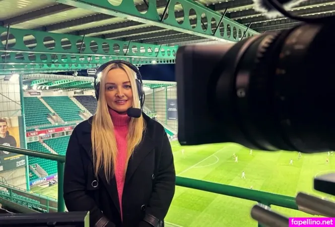 Suzanne Winters OnlyFans Thumbnail #S8Kgh89YcG