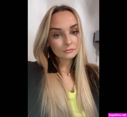 Suzanne Winters OnlyFans Thumbnail #iJRmvCOAOU