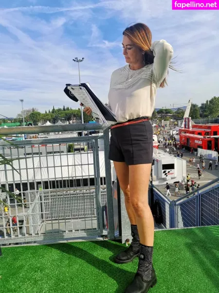 Suzi Perry OnlyFans Thumbnail #kCtggJVOjV