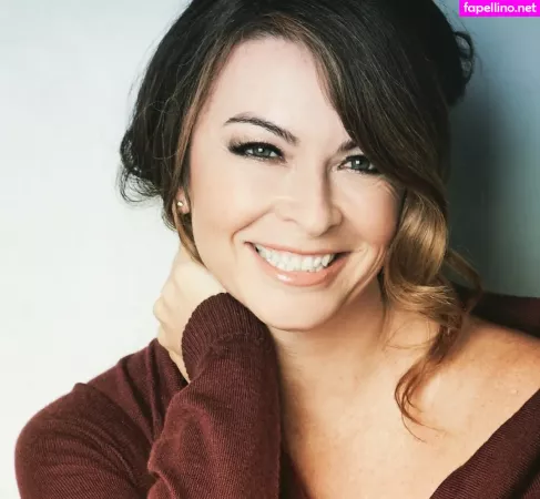 Suzi Perry OnlyFans Thumbnail #qOZSV5BzI2