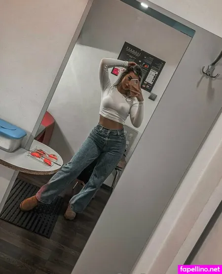 Suzi3 OnlyFans Thumbnail #2czz4iq1xR