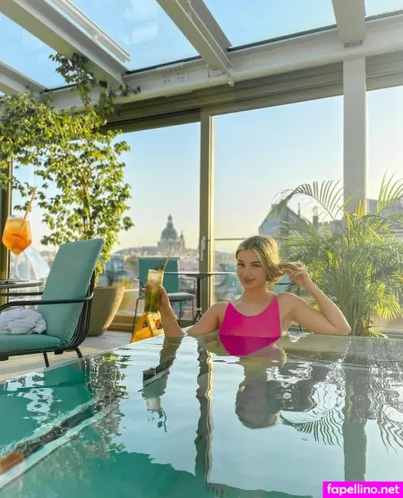 Suzi3 OnlyFans Thumbnail #uF4PKihbNy