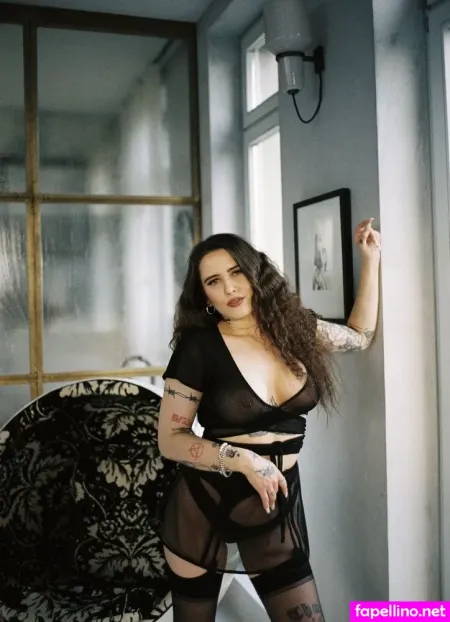 Suzie Grime OnlyFans Thumbnail #O8bGMLuWiO