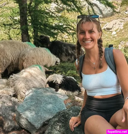 Suzie Taylor OnlyFans Thumbnail #ICMnPwlNjP