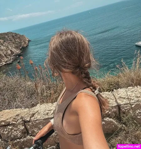 Suzie Taylor OnlyFans Thumbnail #tocwrjnD2A