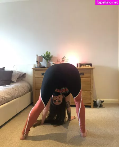 Suzie212love OnlyFans Thumbnail #xmzb3ubC7k