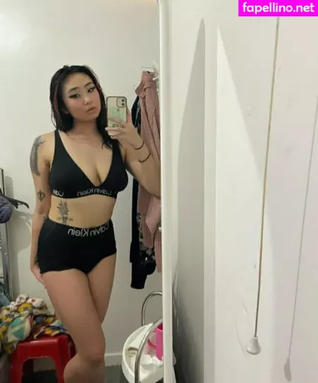 Suzieq OnlyFans Thumbnail #KhkenGu0lt