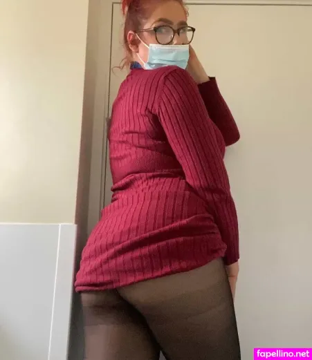 Suziesexylegs OnlyFans Thumbnail #2glQtLrF48