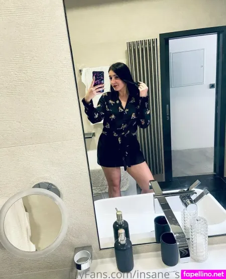 Suziesparklezfree OnlyFans Thumbnail #YbugC6KvG1