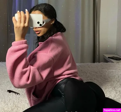 Suziestone OnlyFans Thumbnail #FYNtiIDDtm