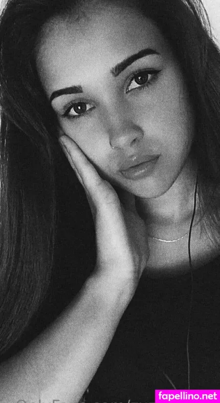 Suziluna OnlyFans Thumbnail #1DNH3B4Y3V