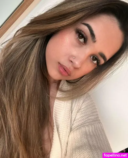 Suziluna OnlyFans Thumbnail #p6tAoO2CnZ
