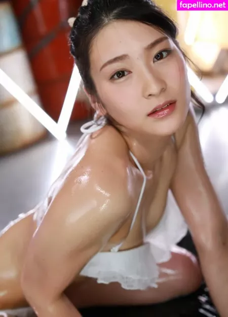 Suzu Honjo OnlyFans Thumbnail #8otTWWduHL