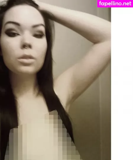 Suzy Berhow OnlyFans Thumbnail #1PYNgc3xaZ