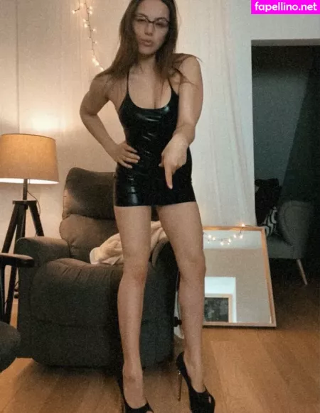Suzybloow OnlyFans Thumbnail #CoAalrcnDH