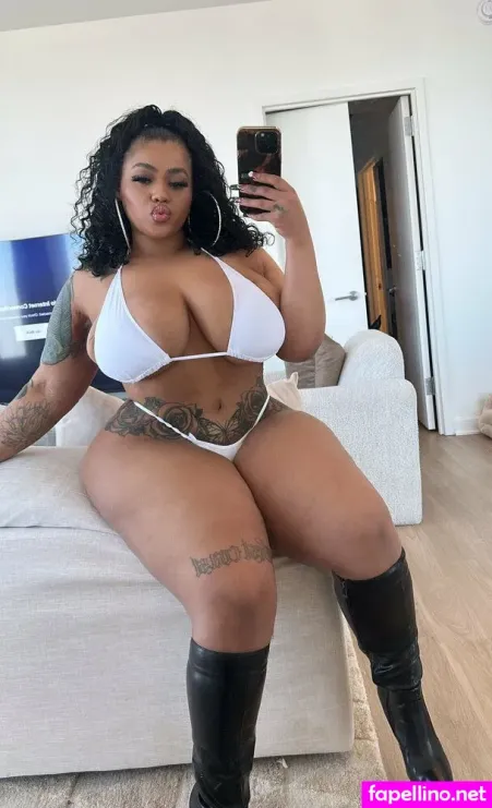 Suzymariee OnlyFans Thumbnail #215LPTZExH