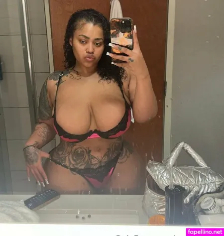 Suzymariee OnlyFans Thumbnail #coHDdrS42i