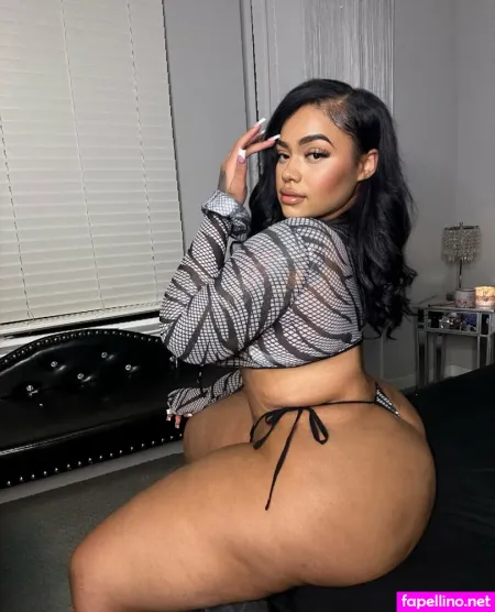 Suzymariee OnlyFans Thumbnail #cvA2X5ddIL