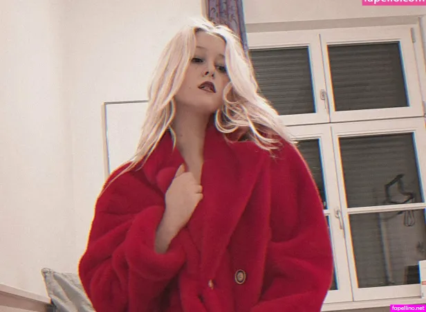 Svealove OnlyFans Thumbnail #810AHPtE4I