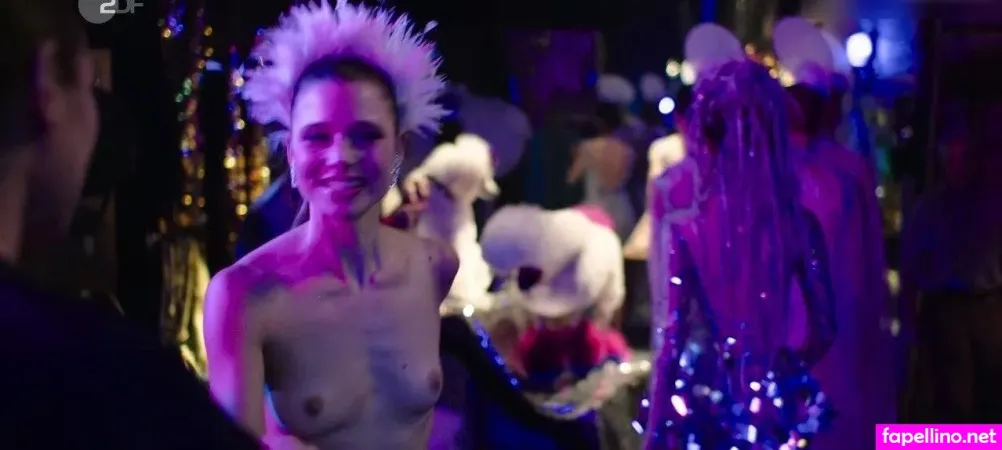 Svenja Jung OnlyFans Thumbnail #kYfjLnvAzR