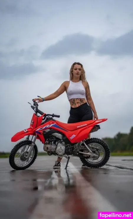 Svenjaaa Adam OnlyFans Thumbnail #nLh0grmljG