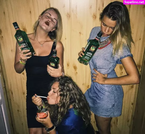 Sveta Koltunova OnlyFans Thumbnail #4tUpCfhxCJ