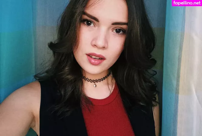 Sveta Koltunova OnlyFans Thumbnail #NZnHWosUb9