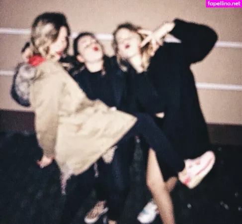 Sveta Koltunova OnlyFans Thumbnail #xb0uGepMSm