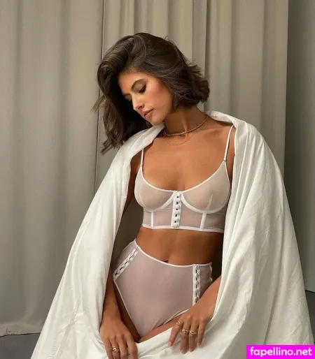 Sveta Shirshova OnlyFans Thumbnail #K5eBch08uc