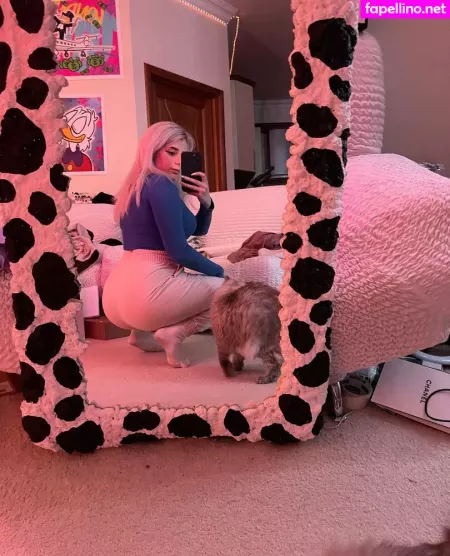 Sveta Sollar OnlyFans Thumbnail #ztW1hKya3t