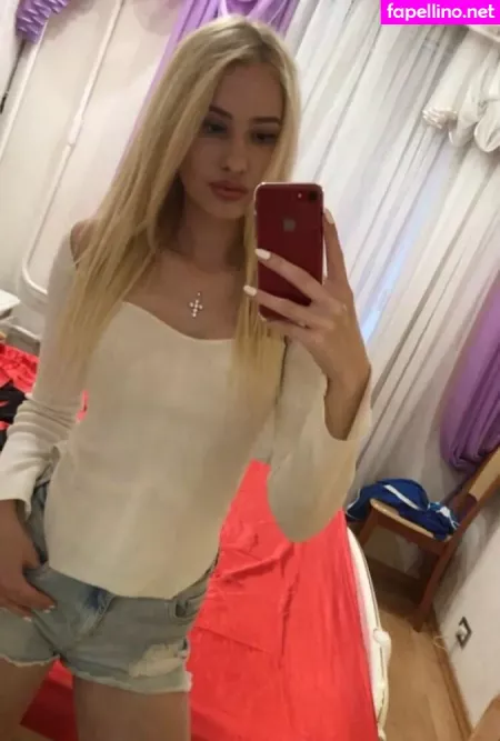 Svetawhite OnlyFans Thumbnail #83lbY5Lc8N