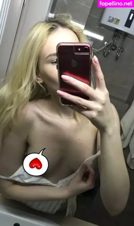 Svetawhite OnlyFans Thumbnail #K7n1Yg7m3V