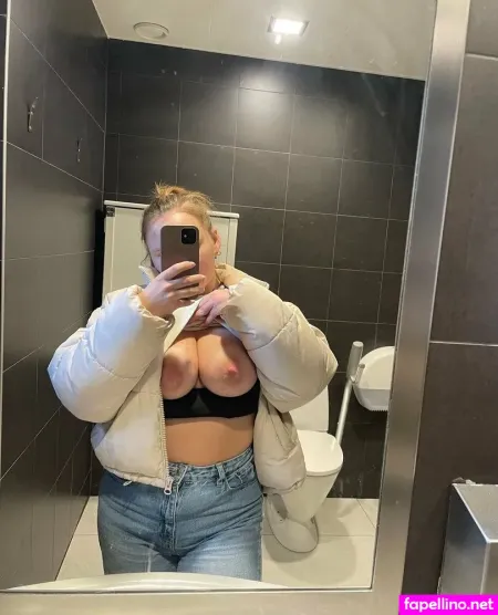 Sw Moa Eet OnlyFans Thumbnail #tQpxeTFeQI