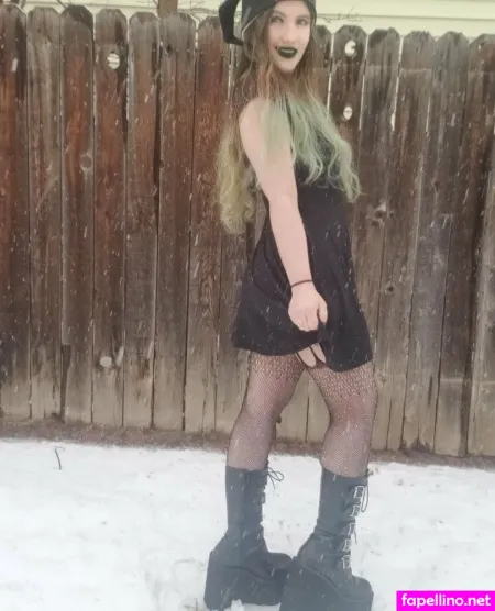 Sw33tkitten2 OnlyFans Thumbnail #B1QpRJ6c25