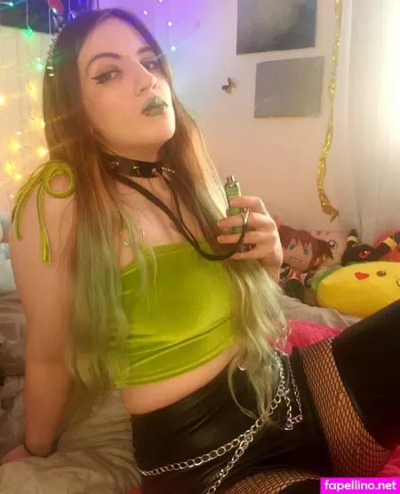 Sw33tkitten2 OnlyFans Thumbnail #S5IhWuL9XR