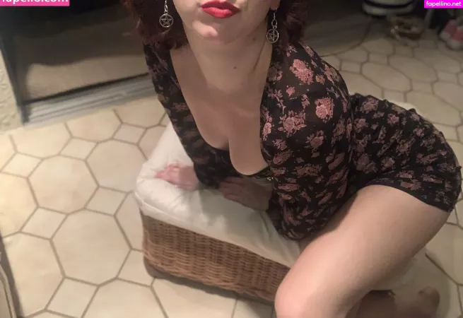 Swallowpeaches OnlyFans Thumbnail #ORB6mGxTz3