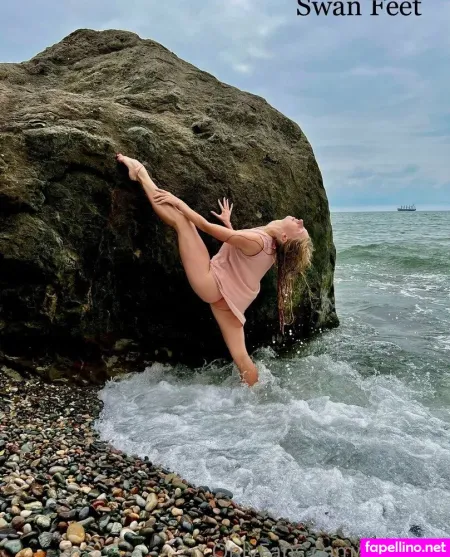 Swanfeet OnlyFans Thumbnail #9pacs2oACJ