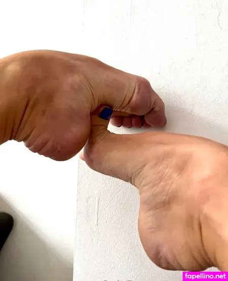 Swanfeet OnlyFans Thumbnail #X1nhyl6KXP