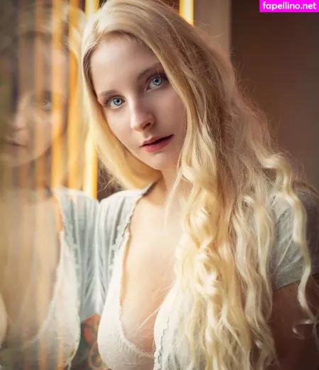 Swann Sg OnlyFans Thumbnail #9Nod3tE3cl