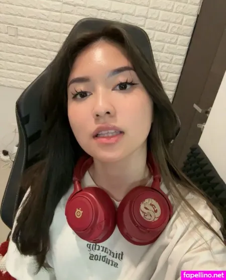 Swansage OnlyFans Thumbnail #1SJcFdSeEr