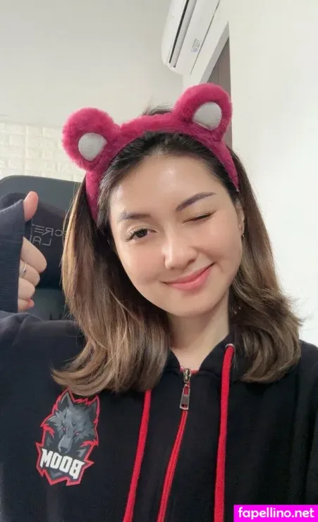 Swansage OnlyFans Thumbnail #7dxuRaQv46