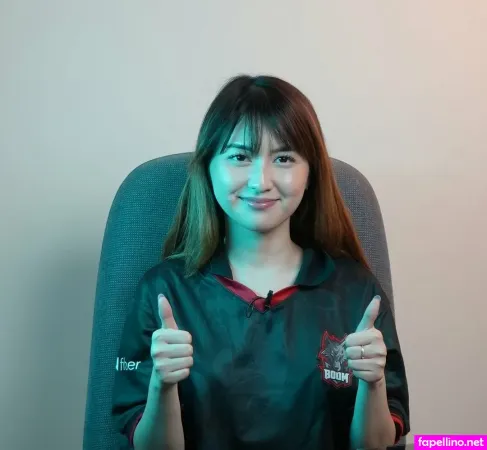 Swansage OnlyFans Thumbnail #Kaow1wFOjo