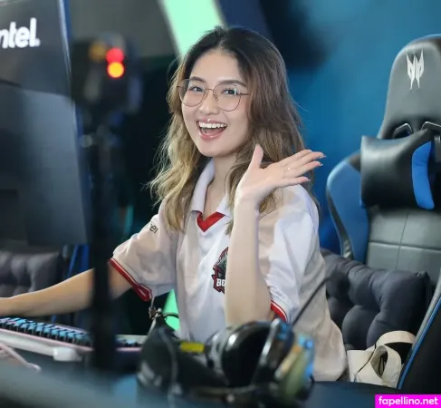 Swansage OnlyFans Thumbnail #MlSOuKICtV