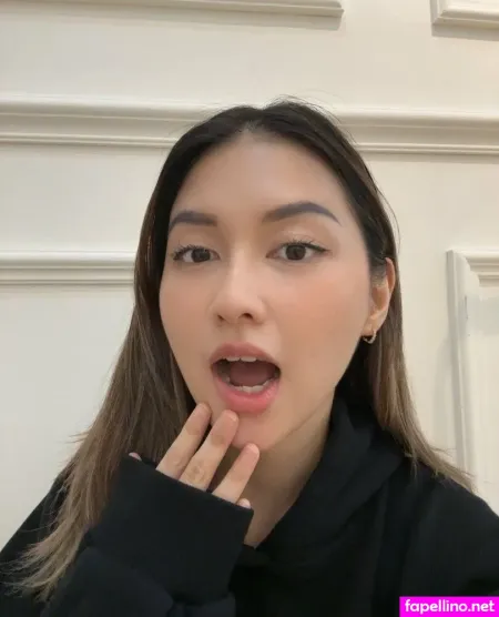 Swansage OnlyFans Thumbnail #nrQDo2HCkG