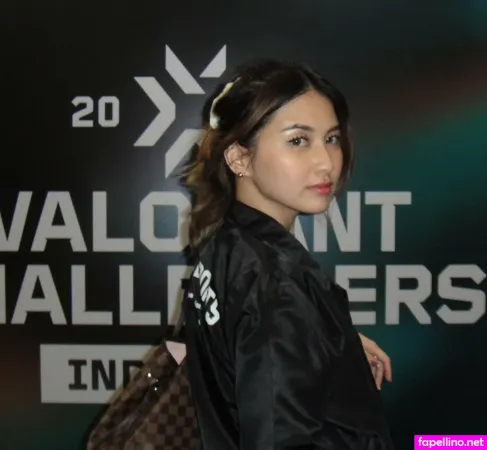 Swansage OnlyFans Thumbnail #zq4YfLGFsI